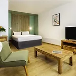 Ibis Styles Centre Comedie Hotel 3*