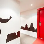 Ibis Styles Centre Comedie Hotel 3*