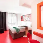 Ibis Styles Centre Comedie Hotel 3*