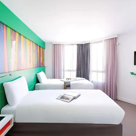 Ibis Styles Centre Comedie Hotel 3*