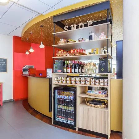 Ibis Styles Centre Comedie 3*