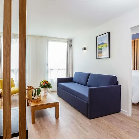 Otel Ibis Styles Centre Comedie 3*