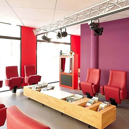 Ibis Styles Centre Comedie 3*