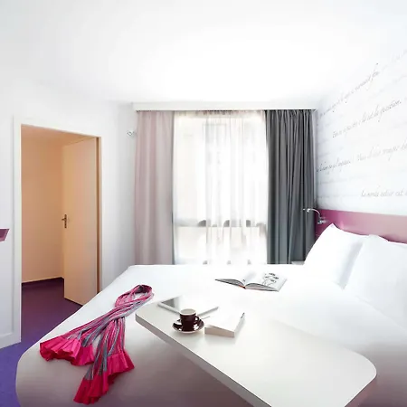 Hotel Ibis Styles Centre Comedie 3*
