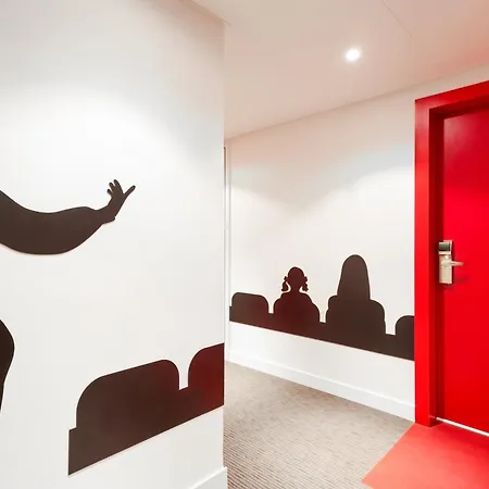 Ibis Styles Centre Comedie 호텔 3*