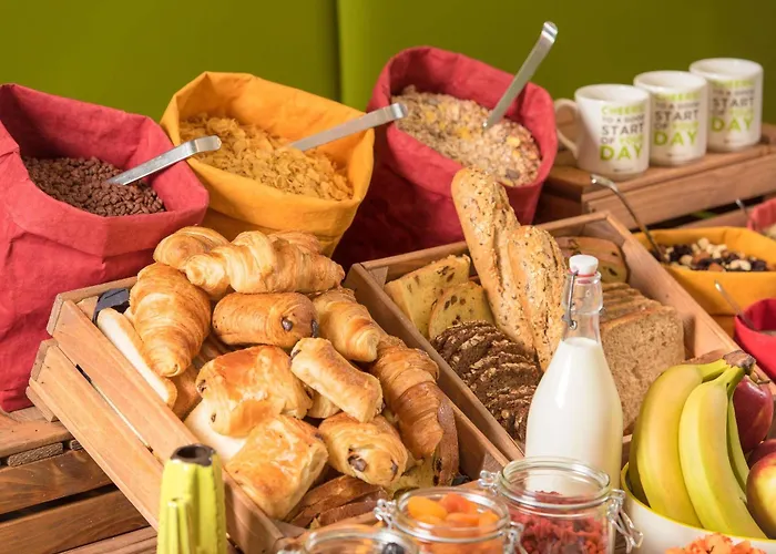 Hotel Ibis Styles Centre Comedie 3*