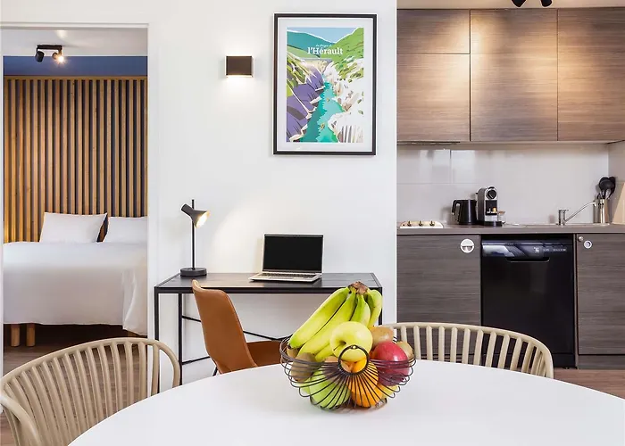 Ibis Styles Centre Comedie 3*